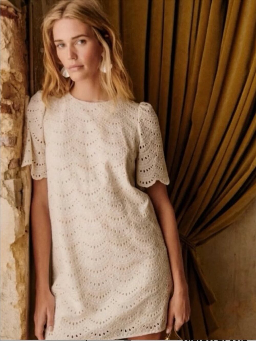 Sezane Tierra Ecru Scalloped Eyelet Lace Shift DressSize 34 US 2 XS